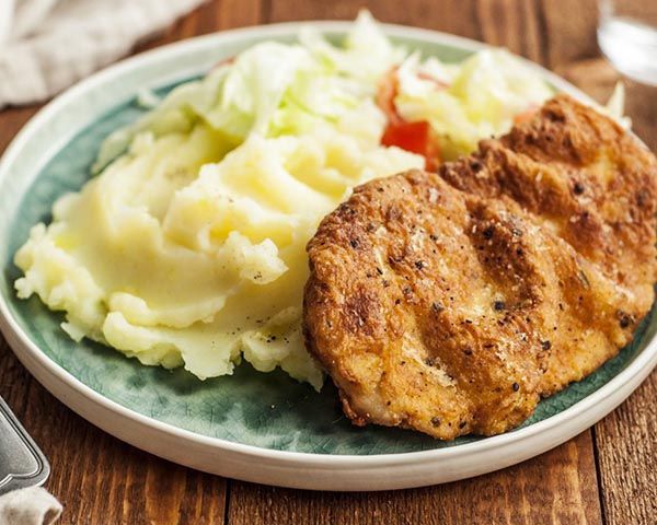 Шницель куриный с картофельным пюре