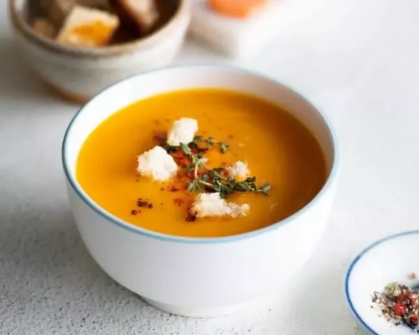 Морковный суп пюре с кокосовым молоком